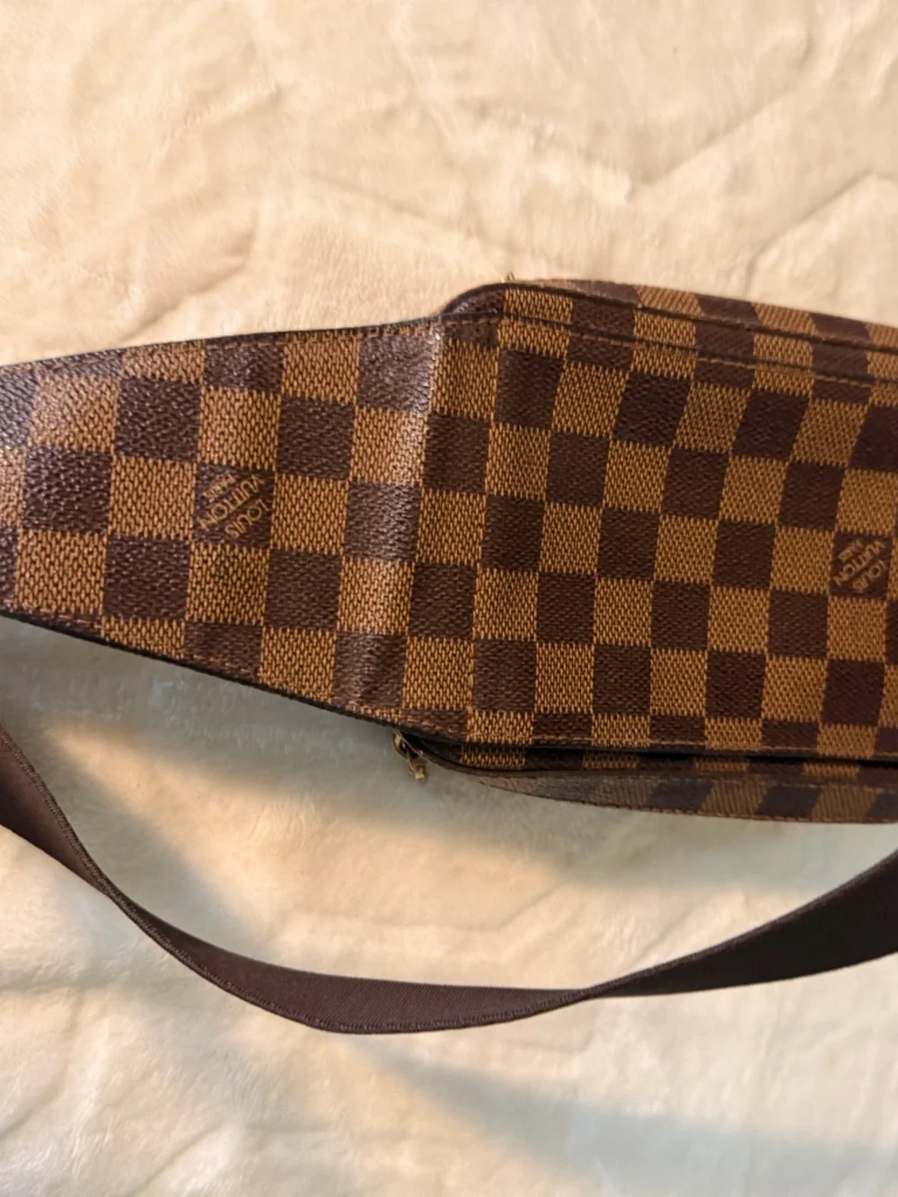 Louis Vuitton Geronimos belt bag - Picture 15 of 16